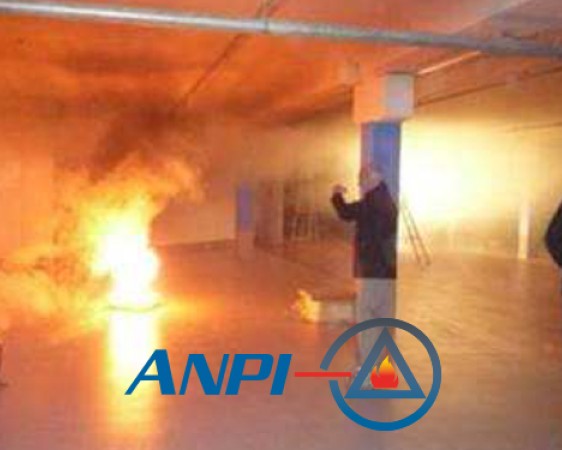 ANPI Studiedag: Evacuatie van rook en warmte (RWA) – 12/05/2016 Gent ANPI Studiedag: Evacuatie van rook en warmte (RWA) – 12/05/2016 Gent